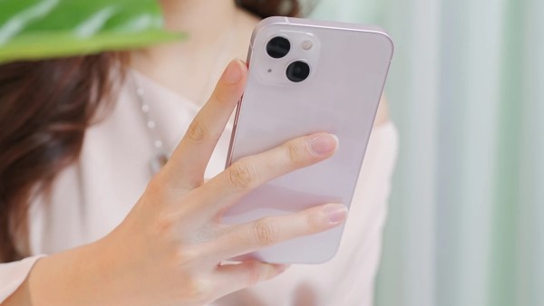 iPhone 13
