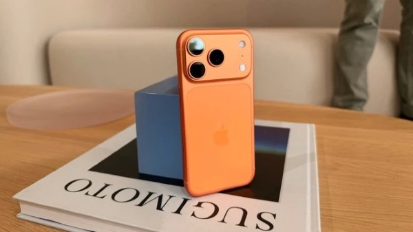 Những lợi ích khi chọn iPhone nhỏ gọn, pin trâu